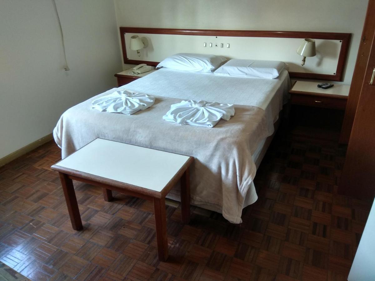 Soratur Hotel & Coworking Criciuma  Δωμάτιο φωτογραφία